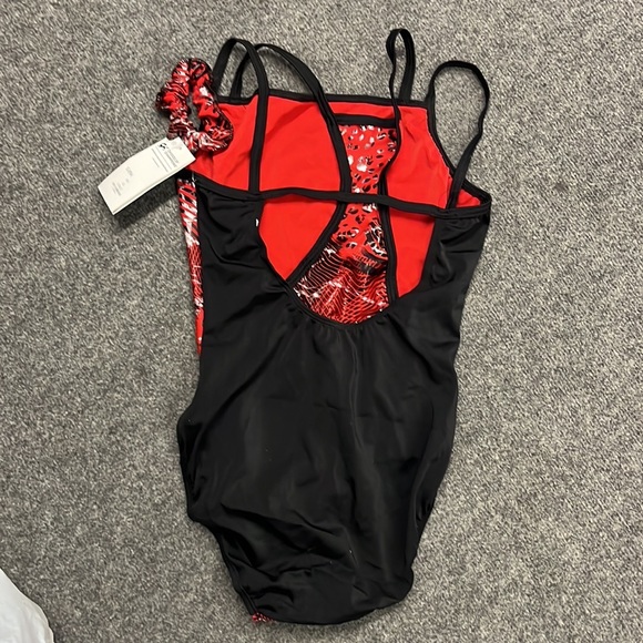 NWT Urban Zebra Workout Leotard Style #E4594 includes matching Scrunchie AM - Picture 8 of 10